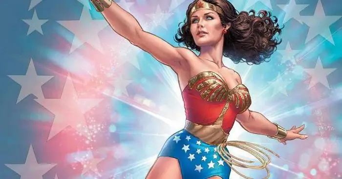 Wonder Woman-Kostüm: wie man sein eigenes für ein erwachsenes Mädchen oder ein erwachsenes Mädchen macht