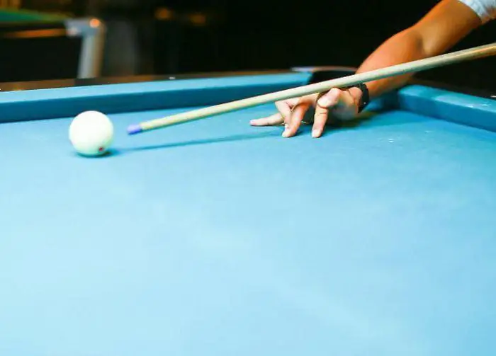 How to play billiards correctly? Strike in billiards. billiard school