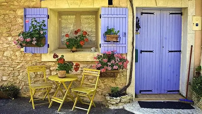 Paj ntaub hauv Provence style: piav qhia, Fabkis style, cov lus qhia ua ntu zus rau kev ua haujlwm thiab cov txheej txheem paj ntaub