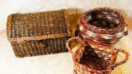 Tissage à partir de tubes de papier journal pour les débutants : les bases et les secrets de l'artisanat