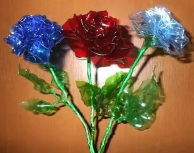 Let's talk about how to make a flower out of plastic bottles