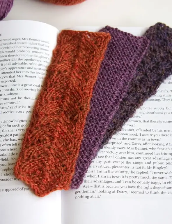 Knitted bookmarks